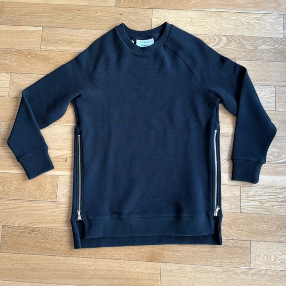Varley x Barry’s Manning Sweatshirt - Picture 4 of 11